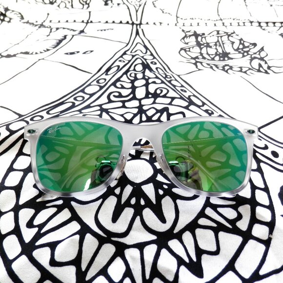 Ray-Ban || Wayfarer LightRay - Picture 1 of 8